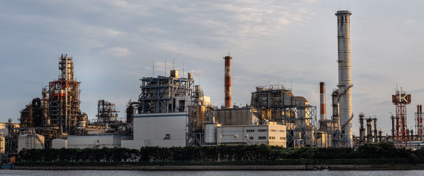 Poluição ambiental e exterior da indústria