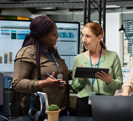 Liderança feminina em tech: equilíbrio entre estratégia e impacto humano