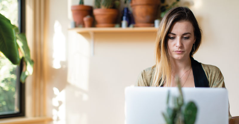 Como o trabalho híbrido e home office ajudaram essas mulheres a chegarem em cargos de liderança?